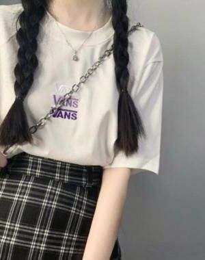 by谁让你改言情的