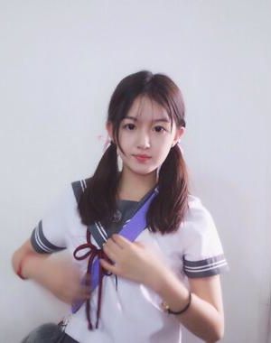 〔更51〕女扮男装我拿到登基剧本〔科举〕 作者：半个水瓶