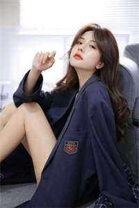《穿成大佬的小仙女》（精校版全本by番外完）作者：春刀寒